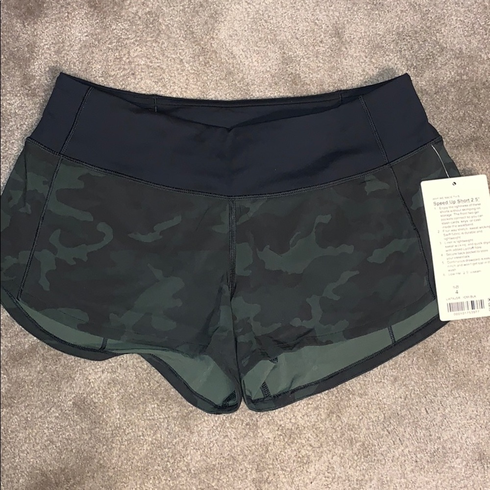 Lululemon speed up short size 4 camo